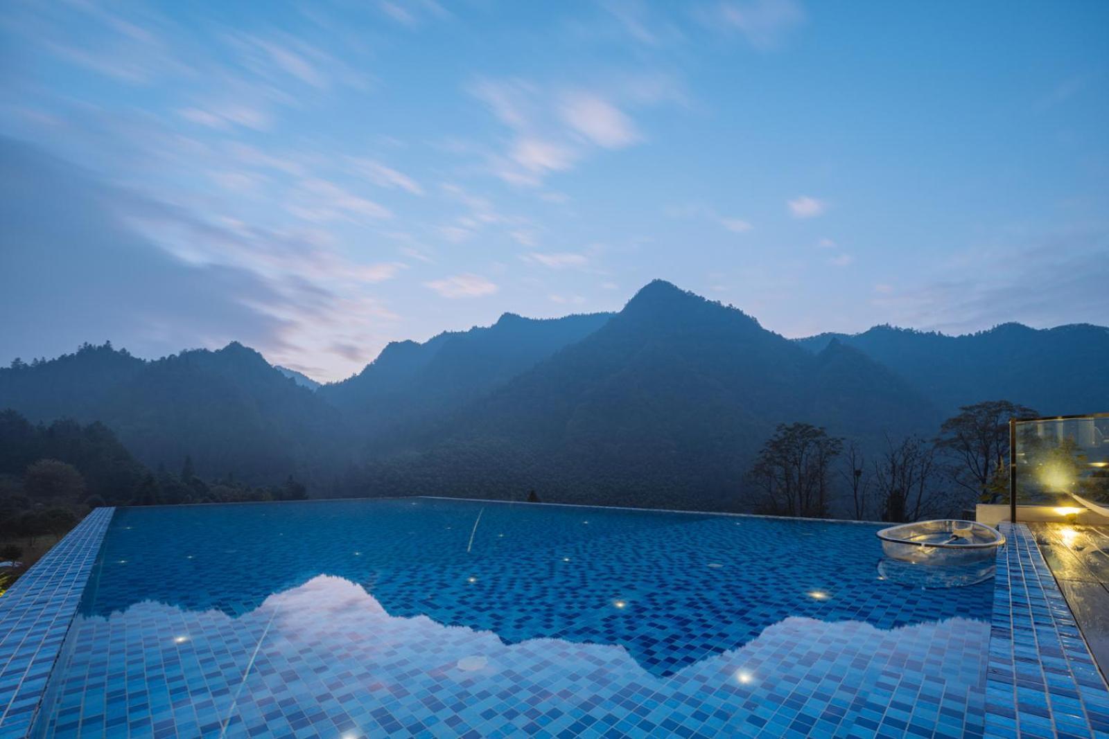 Hilltop House Resort 张家界 外观 照片
